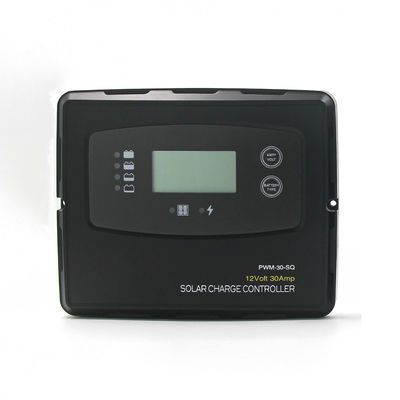 Bộ điều khiển sạc năng lượng mặt trời PWM 30A 40A gắn âm với đầu vào tối đa 50V và xếp hạng IP22